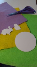 Learn how to make Easter decorations at ticktacktwine